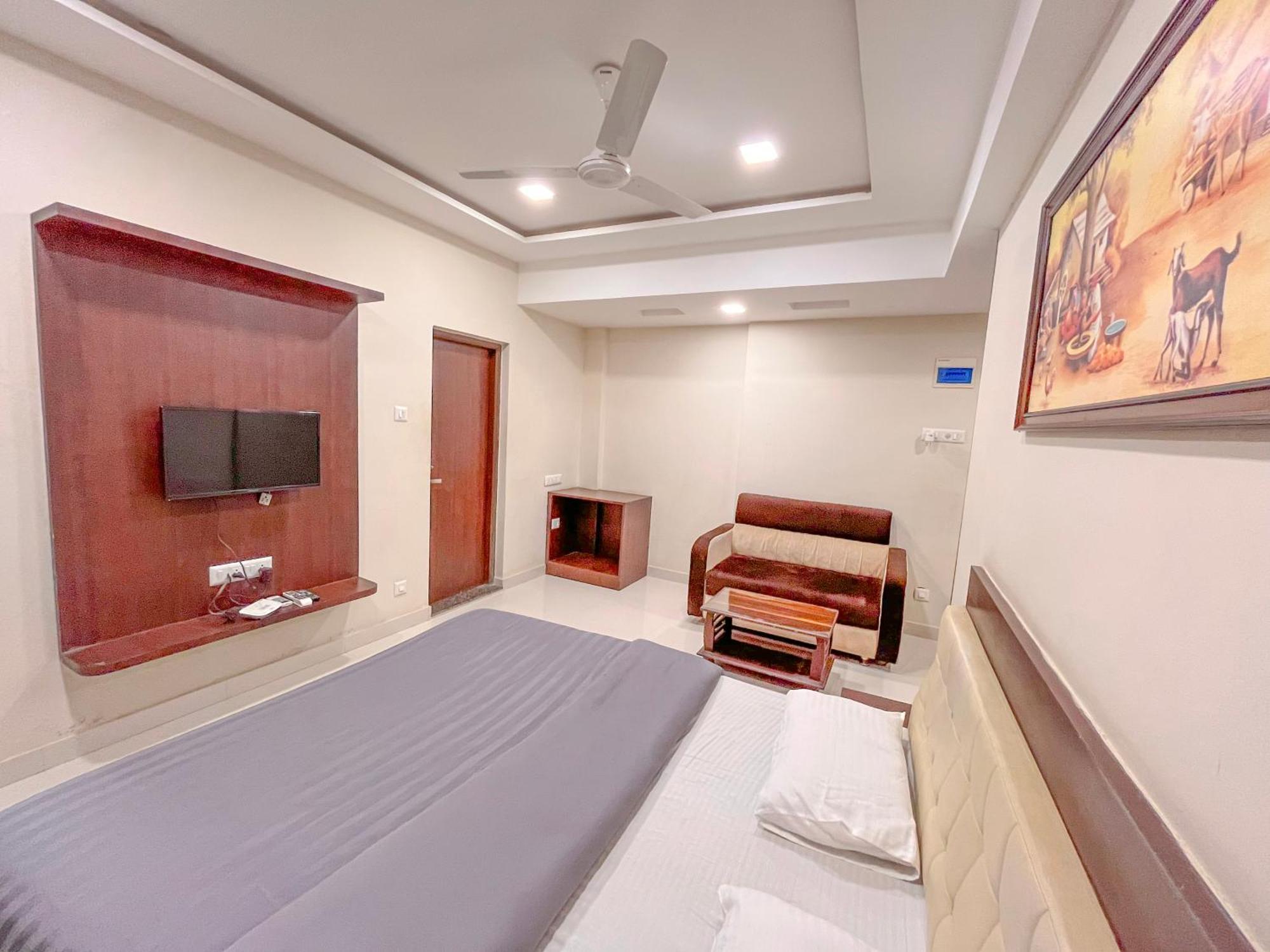 Stayguru Park View Residency Bhuj Exterior foto