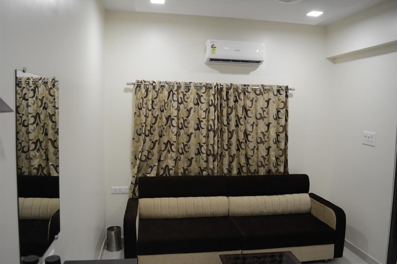 Stayguru Park View Residency Bhuj Exterior foto